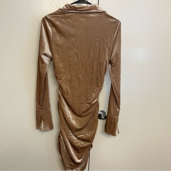 NWT LACAUSA Tan Velvet Cutout Dress Soze Large Style ID4251 - Picture 9 of 9